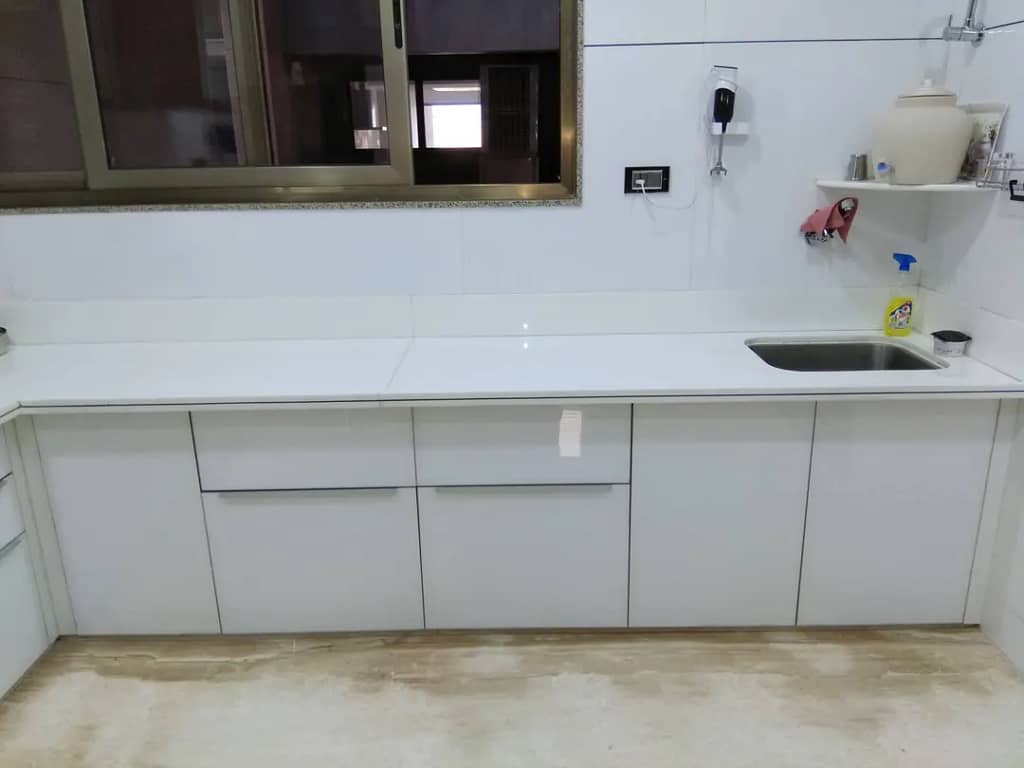 Kitchen Lacqured Glass Shutters Designs